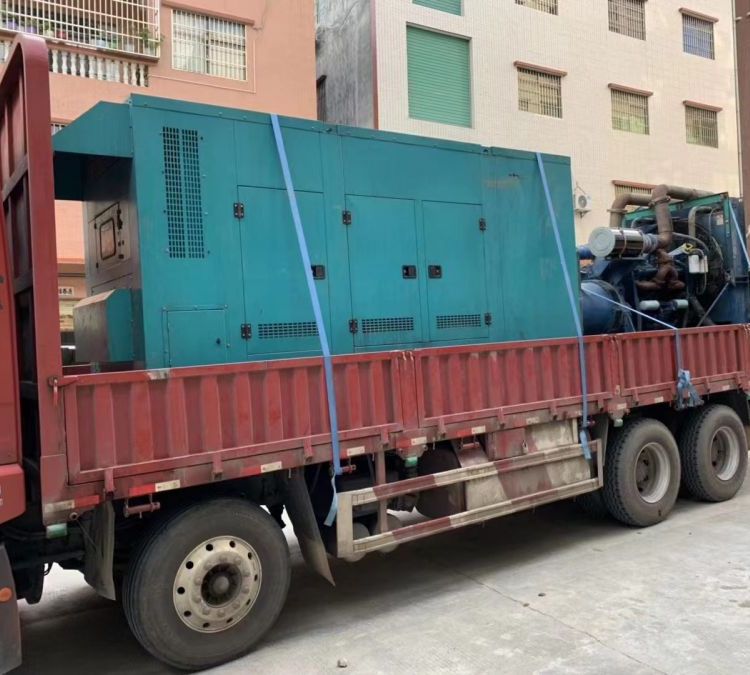 潜山如何在不同负载率下确保 400KW 柴油发电机组的正常运行？