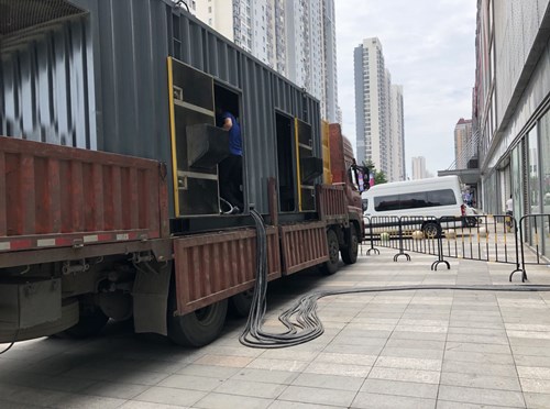 潜山柴油发电机空气滤清器在不同季节的更换周期是否有差异？